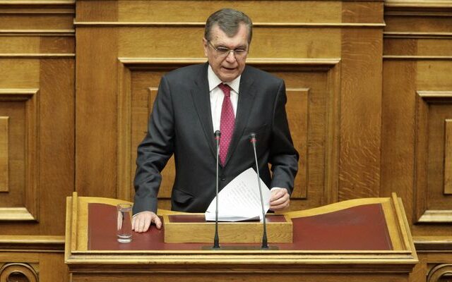 Δεκάδες βουλευτές του ΣΥΡΙΖΑ υπογράφουν “τροπολογία” του Δ. Κρεμαστινού…
