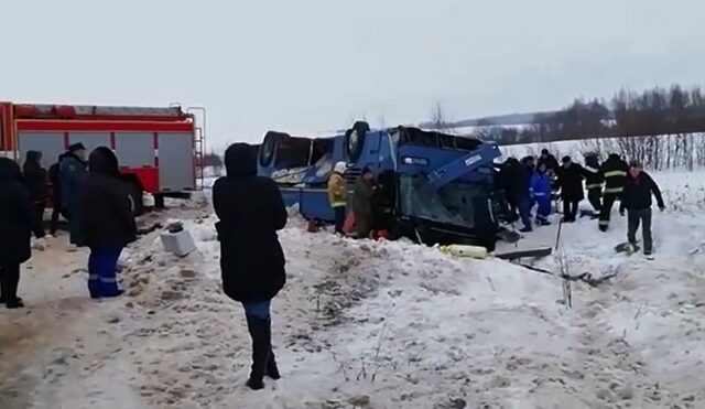 Ρωσία: 7 νεκροί σε ανατροπή λεωφορείου γεμάτο παιδιά