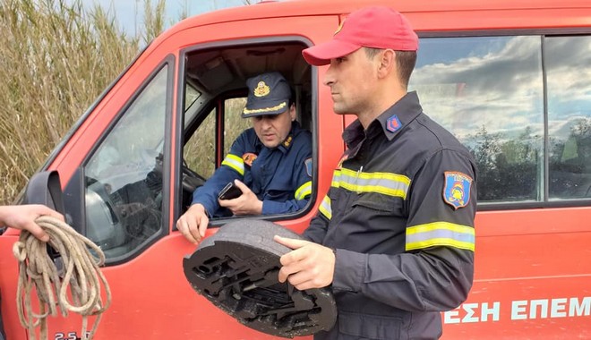 Θρίλερ στη Μεσαρά: Βρέθηκε εξάρτημα αυτοκινήτου – Μεγαλώνει η αγωνία για τους αγνοούμενους