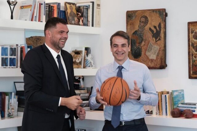 Ο μπασκετμπολίστας Δημήτρης Παπανικολάου υποψήφιος με τη ΝΔ στις εθνικές εκλογές