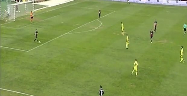 O άνεμος πήρε και σήκωσε πινακίδα στο γήπεδο της Παναχαϊκής