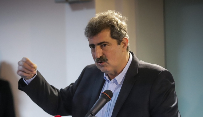 Πολάκης για επίθεση με μολότοφ στο σπίτι του: Δεν ψαρώνω, σας γλεντάω