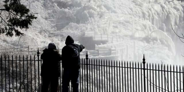 Φονικό κύμα πολικού ψύχους στις ΗΠΑ: Ξεπέρασαν τους 20 οι νεκροί