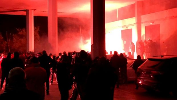 LIVE: Οι εξελίξεις από το ΣΕΦ