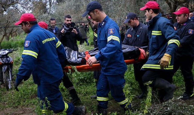 Τραγωδία στην Κρήτη: Εντοπίστηκαν στο αυτοκίνητο οι τέσσερις σοροί