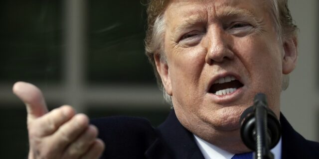 Απασφάλισε ο Τραμπ: Εχθρός του λαού οι “Νew York Times”