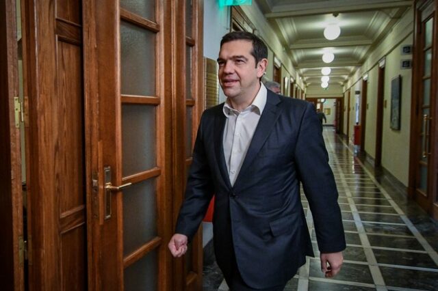 Κεντροαριστερά: Οι “νάνοι” δεν κάνουν τη “Χιονάτη”