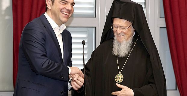 Επικοινωνία Τσίπρα-Βαρθολομαίου και ευχές για ταχεία ανάρρωση