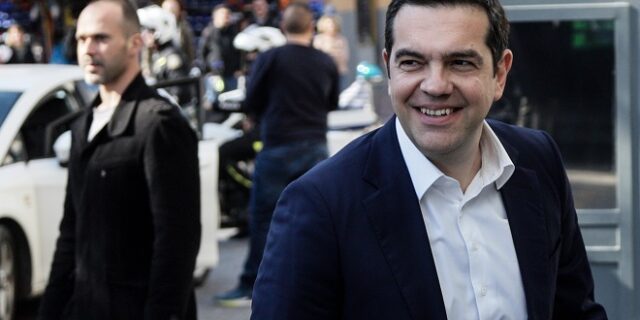 Κάλεσμα Τσίπρα σε όλες τις προοδευτικές δυνάμεις