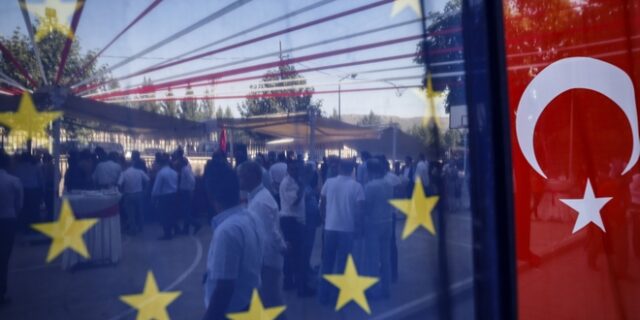 Ευρωκοινοβούλιο: Ζητά “τέλος” στις ενταξιακές διαπραγματεύσεις της Τουρκίας