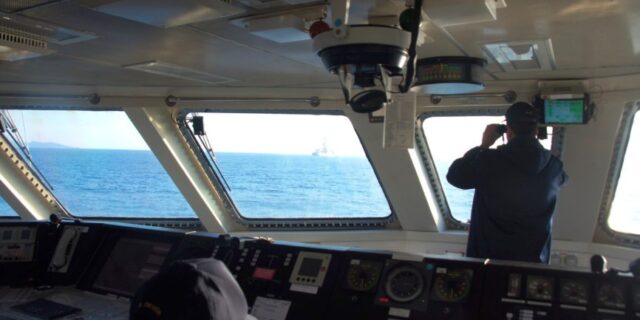 “Φτιάχνουν” κλίμα οι Τούρκοι με συνοδεία του γεωτρύπανου από κορβέτα