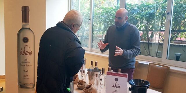 Το Ούζο Πλωμαρίου Άδολο, η M DRY Mastiha και τα Μονοποικιλιακά Αποστάγματα Δεκαράκι, έκλεψαν τις γευστικές εντυπώσεις στην Έκθεση Ελληνικό Απόσταγμα 2019