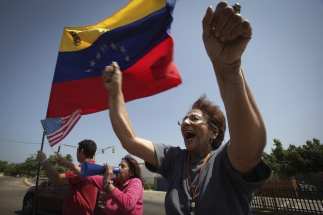 Βενεζουέλα: Προετοιμάζονται για όλα τα ενδεχόμενα κυβέρνηση και αντιπολίτευση