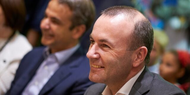 Ο Μητσοτάκης υποδέχεται το Βέμπερ στην Αθήνα με το βλέμμα στα πρωτογενή