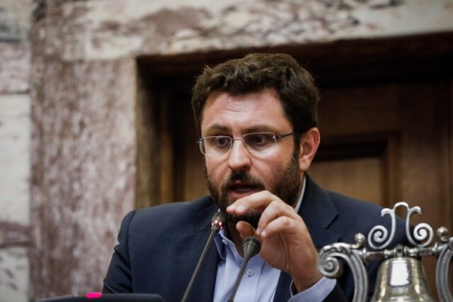 News 24/7 στους 88,6: Ο Κώστας Ζαχαριάδης απαντά στις ερωτήσεις των ακροατών
