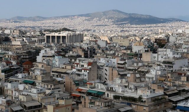 Προστασία πρώτης κατοικίας: Στο παρά πέντε της ψήφισης ασφυκτικές πιέσεις για νέα μείωση της “περιμέτρου” των επιχειρηματικών δανείων