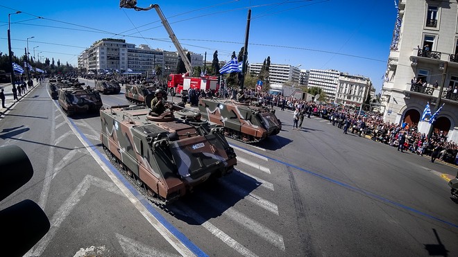 25η Μαρτίου: Στρατιωτική παρέλαση – Ακούστηκε το Μακεδονία Ξακουστή, όλα όσα έγιναν