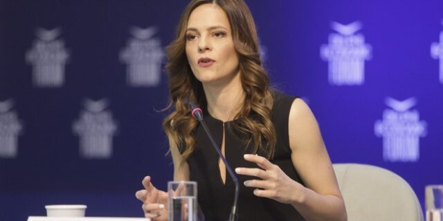 Αχτσιόγλου: Οι συντάξεις προστατεύτηκαν παρά τις επίμονες απαιτήσεις για περικοπές