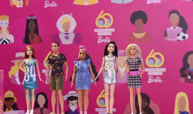 Η Barbie γίνεται 60 χρονών και το γιορτάζει