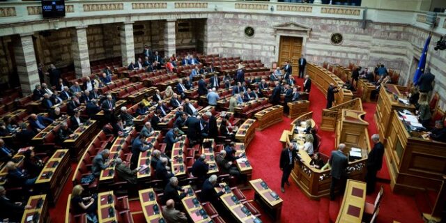 Με 194 “Ναι” υπερψηφίστηκε το νέο πλαίσιο προστασίας της πρώτης κατοικίας