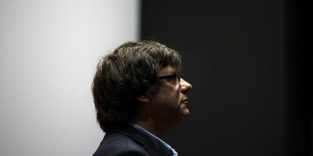 Ισπανία: Ο φυγόδικος Πουτζδεμόν θα επιστρέψει στην Ισπανία εάν εκλεγεί ευρωβουλευτής