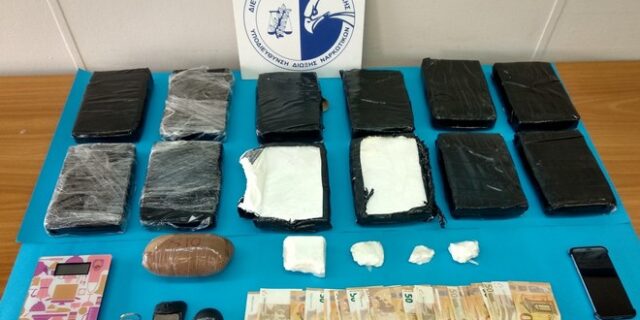 Στα χέρια των αντρών της Δίωξης διακινητής κοκαΐνης και ηρωίνης στο Μοσχάτο