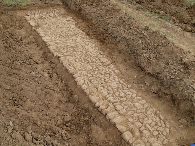 Σπουδαία ανακάλυψη: Στο φως δύο τμήματα της Αρχαίας Εγνατίας Οδού στη Ροδόπη