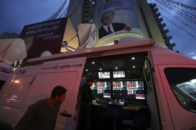 Τουρκία-δημοτικές εκλογές: Χάνει σε Σμύρνη και Άγκυρα ο Ερντογάν