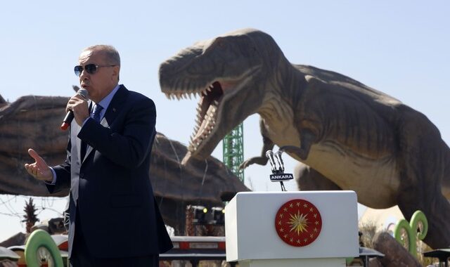 Ο Ερντογάν εγκαινίασε το δικό του Jurassic Park “αλά Τούρκα”