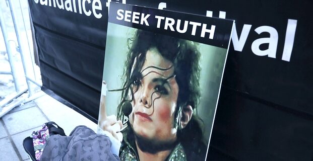 Στην αντεπίθεση οι οπαδοί του Μάικλ Τζάκσον με καμπάνια στα λεωφορεία του Λονδίνου