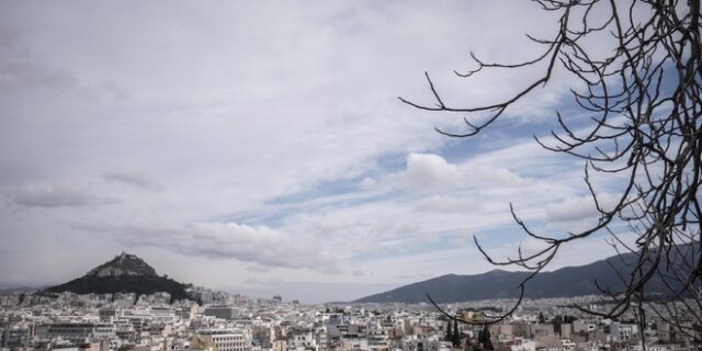 Τοπικές βροχές Τετάρτη με Παρασκευή και πτώση θερμοκρασίας – Βελτίωση το Σαββατοκύριακο