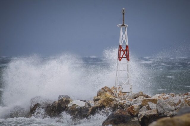 Διατηρούνται τα 8 – 9 μποφόρ στο Αιγαίο μέχρι το απόγευμα του Σαββάτου