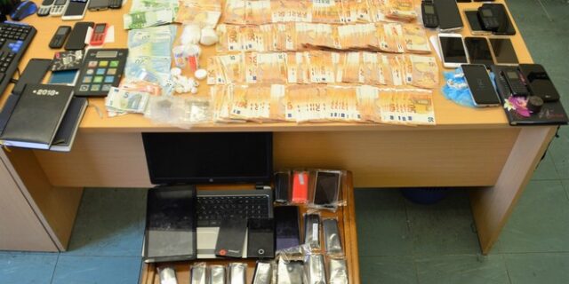 Εξαρθρώθηκαν κυκλώματα διακίνησης κοκαΐνης και σωματεμπορίας γυναικών