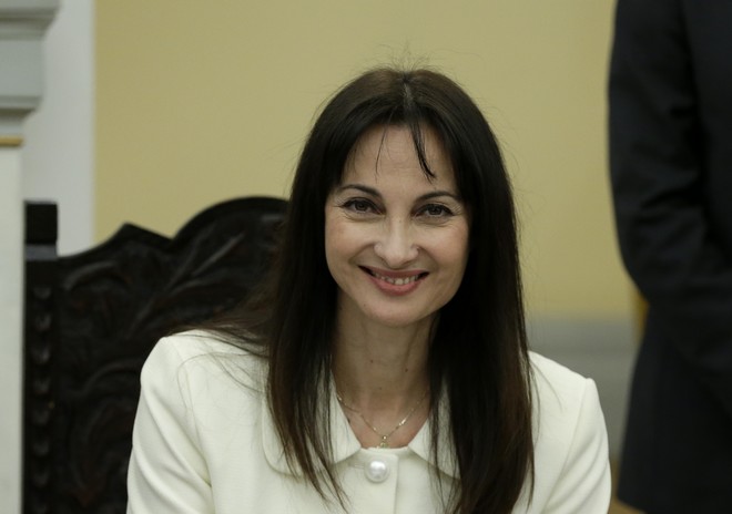 Παραιτήθηκε από υπουργός Τουρισμού η Έλενα Κουντουρά