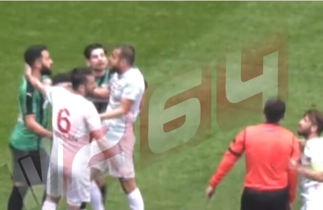 Απίστευτο περιστατικό: Ποδοσφαιριστής χαρακώνει παίκτη με ξυραφάκι