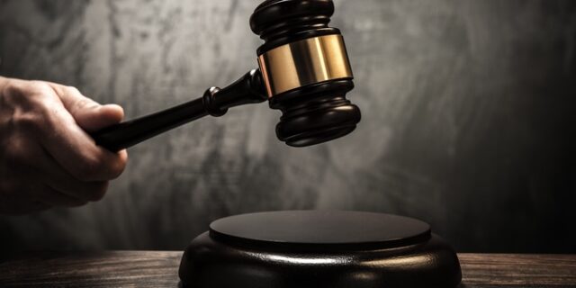 Ηράκλειο: 10 μήνες φυλάκιση στον πατέρα που κλείδωσε τον 8χρονο στην τουαλέτα