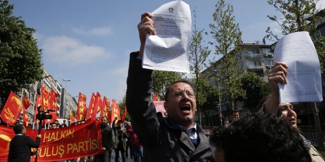 Τουρκία: Στη φυλακή 18 δικηγόροι για “τρομοκρατία”