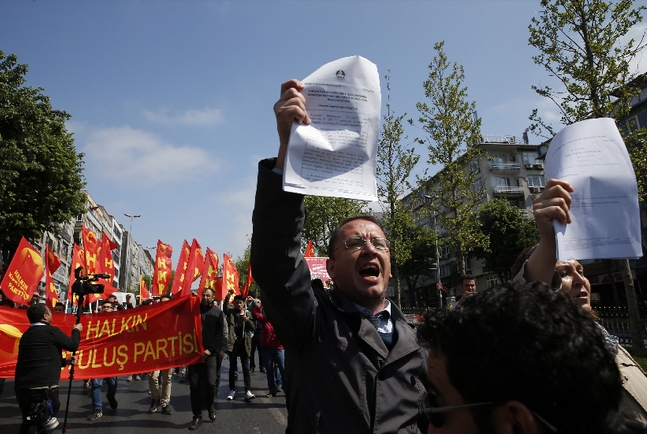 Τουρκία: Στη φυλακή 18 δικηγόροι για “τρομοκρατία”