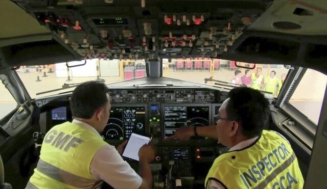 Πιλότος εκτός υπηρεσίας είχε σώσει το Boeing της Lion Air μία μέρα πριν τη συντριβή