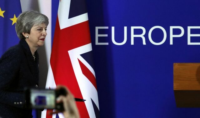 Μέι: Πιθανή νέα αναβολή του Brexit με ταυτόχρονη διεξαγωγή ευρωεκλογών