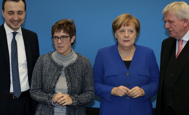Γερμανία: Αύξηση στους μισθούς των κυβερνητικών στελεχών και των βουλευτών