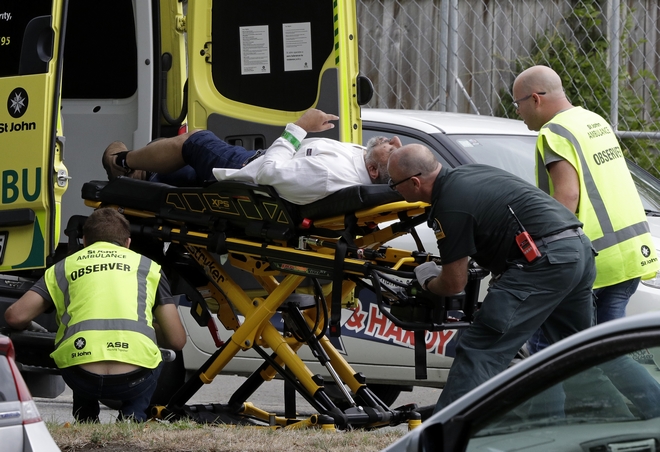 Το χρονικό του τρόμου στη Νέα Ζηλανδία: Απροτροπιασμός και διεθνής καταδίκη της διπλής επίθεσης
