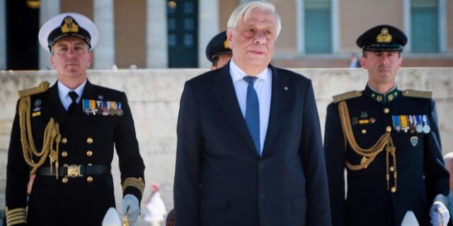 Παυλόπουλος: Μολών Λαβέ σε όποιον επιβουλεύεται την ελευθερία μας