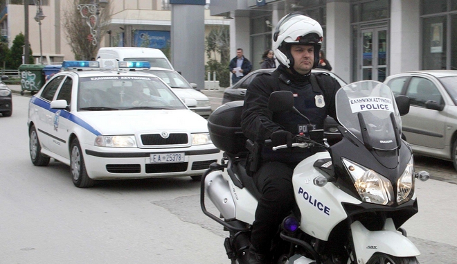 Θεσσαλονίκη: Επιτέθηκε στη σύζυγό του και απειλούσε συγγενείς με χειροβομβίδα