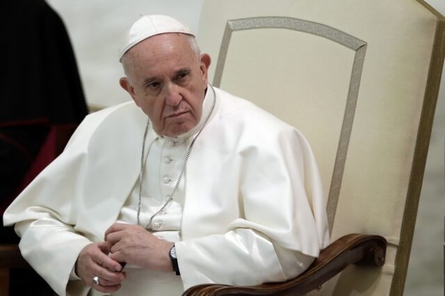Ο πάπας Φραγκίσκος ζητά “συλλογική απάντηση” στην πρόκληση της κλιματικής αλλαγής