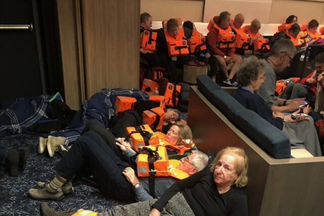 Νορβηγία: Έφτασε σε ασφαλές λιμάνι το κρουαζιερόπλοιο