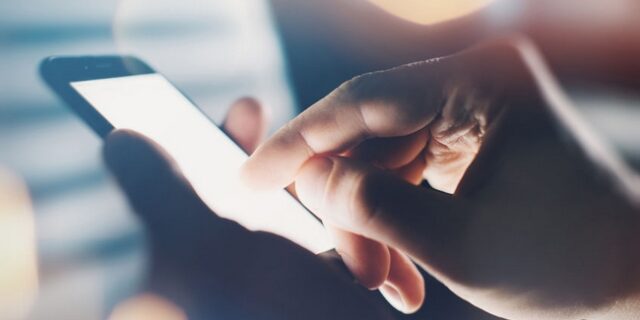 Έρευνα: Οι καταναλωτές απομακρύνονται από τις παραδοσιακές μορφές ψυχαγωγίας και τα μέσα ενημέρωσης