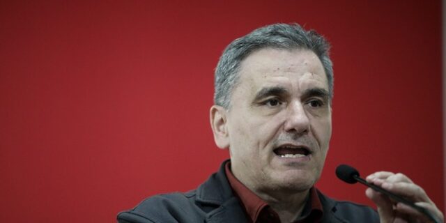 Τσακαλώτος σε Μητσοτάκη: Θα αποζημιώσετε την μεσαία τάξη και για τις απώλειες επί ΝΔ;