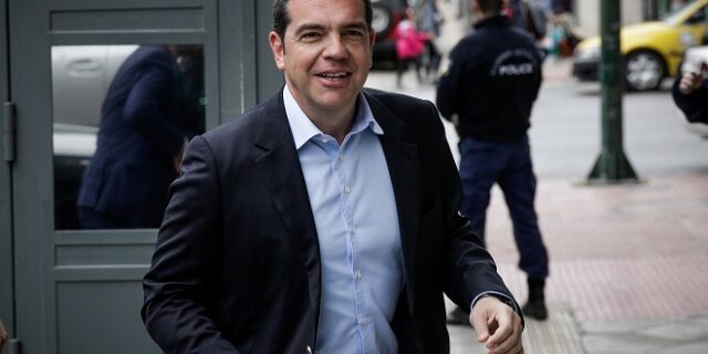 Ο Τσίπρας συζητά με τους νέους για το μέλλον της Ελλάδας και της Ευρώπης