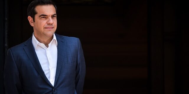 Συνάντηση Τσίπρα με εκπροσώπους των Ρομά